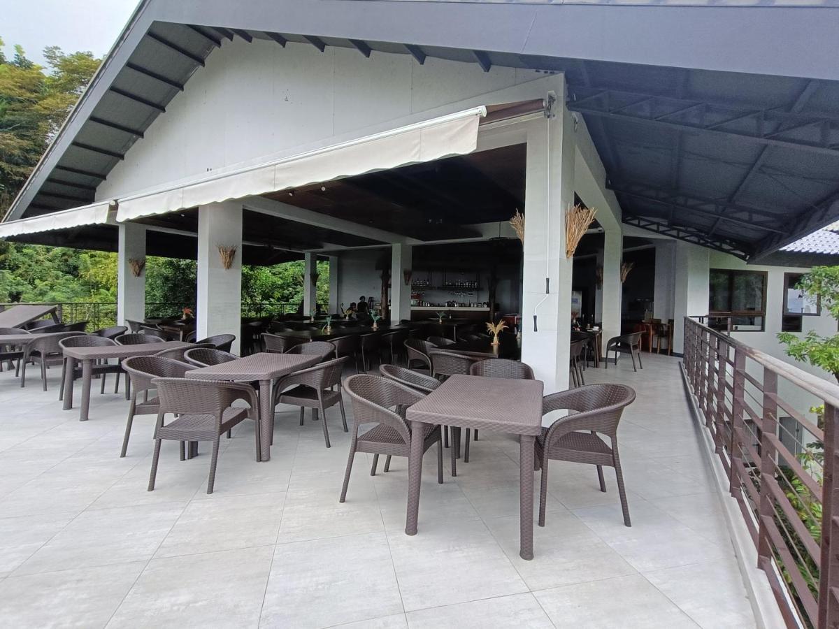 Mist Mountain Resort Powered By Cocotel سيبو المظهر الخارجي الصورة