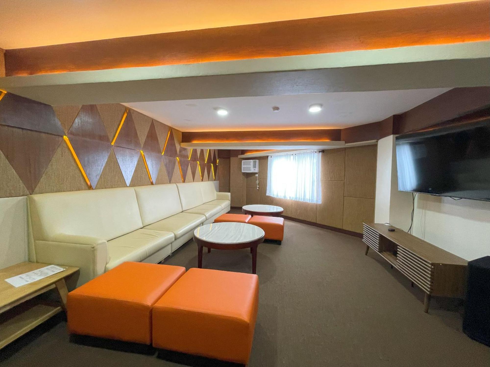 Mist Mountain Resort Powered By Cocotel سيبو المظهر الخارجي الصورة