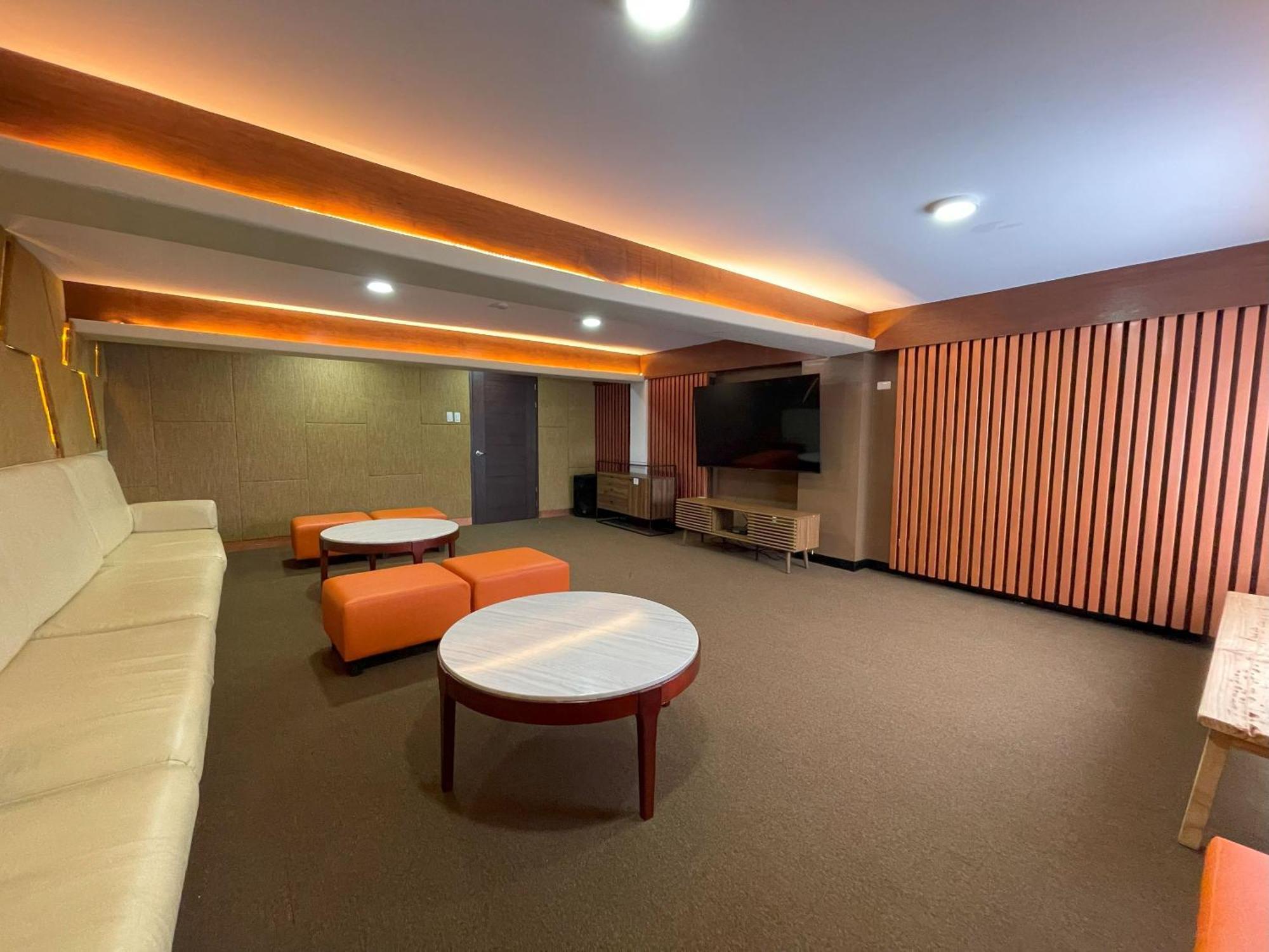 Mist Mountain Resort Powered By Cocotel سيبو المظهر الخارجي الصورة