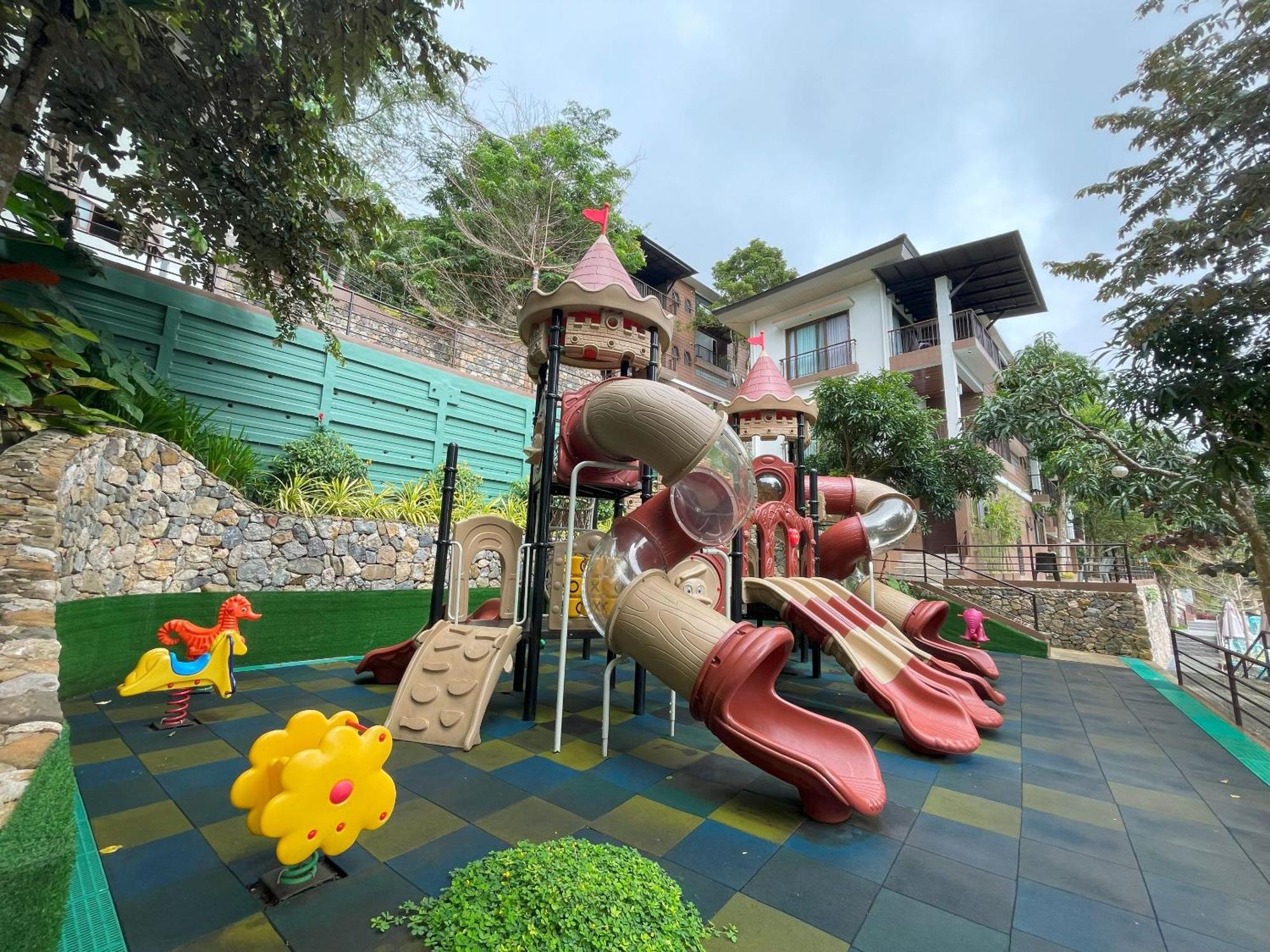 Mist Mountain Resort Powered By Cocotel سيبو المظهر الخارجي الصورة