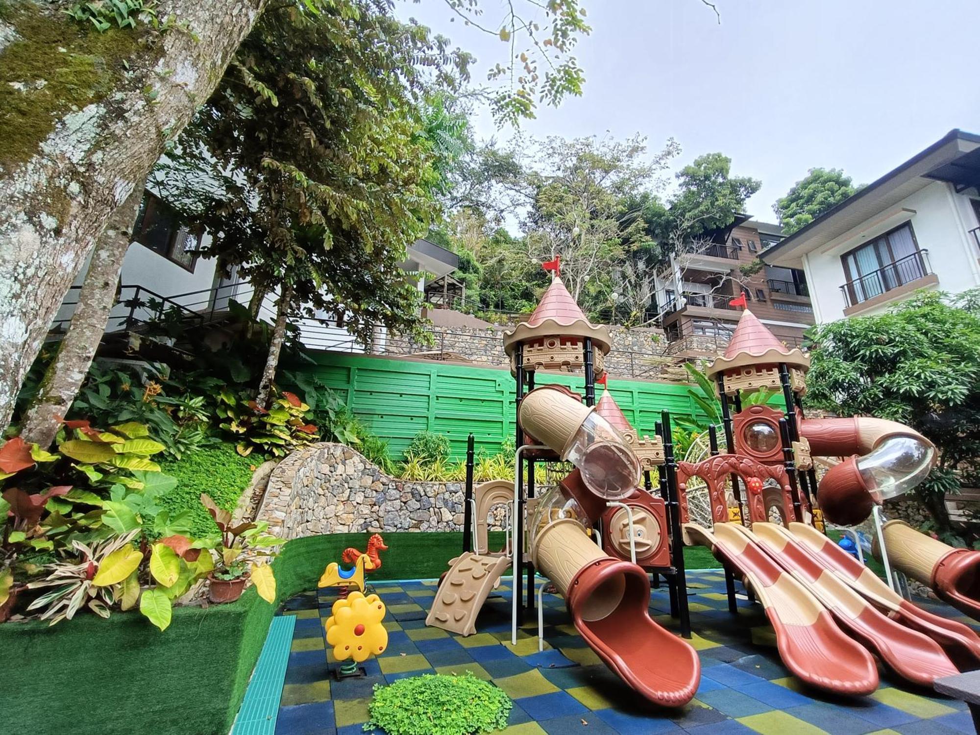 Mist Mountain Resort Powered By Cocotel سيبو المظهر الخارجي الصورة